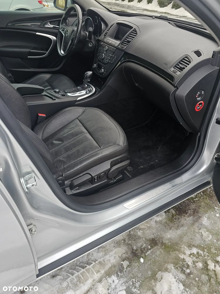 Opel Insignia - 16
