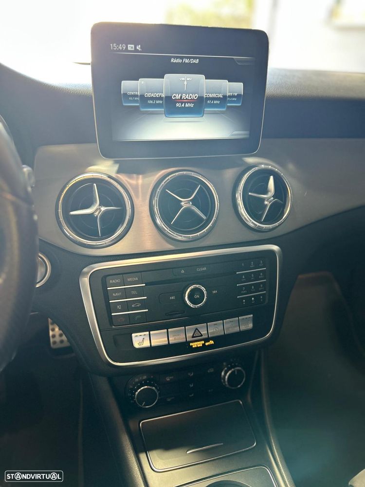 Mercedes-Benz CLA 220 d 7G-DCT AMG Line - 23