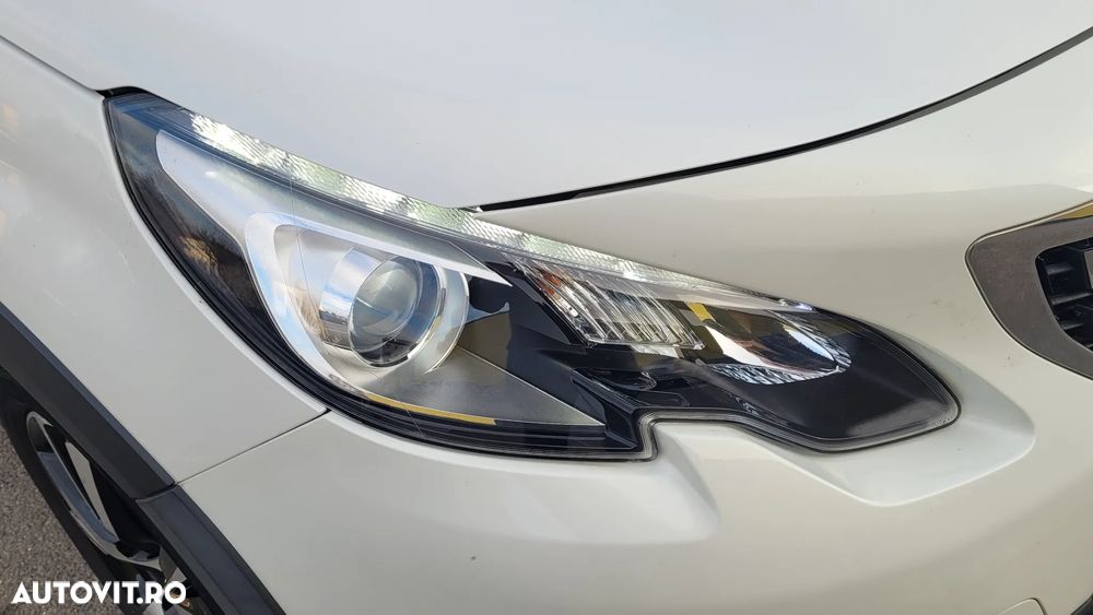 Peugeot 2008 BlueHDi FAP 120 STOP & START Allure - 14