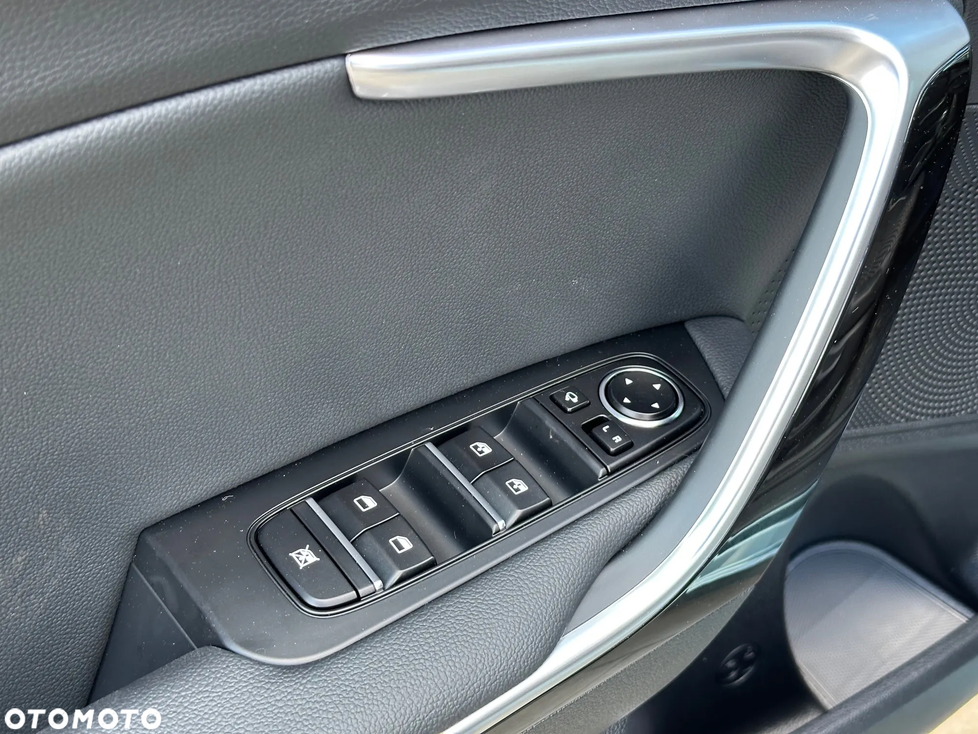 Kia Ceed 1.5 T-GDI Tribute DCT - 17