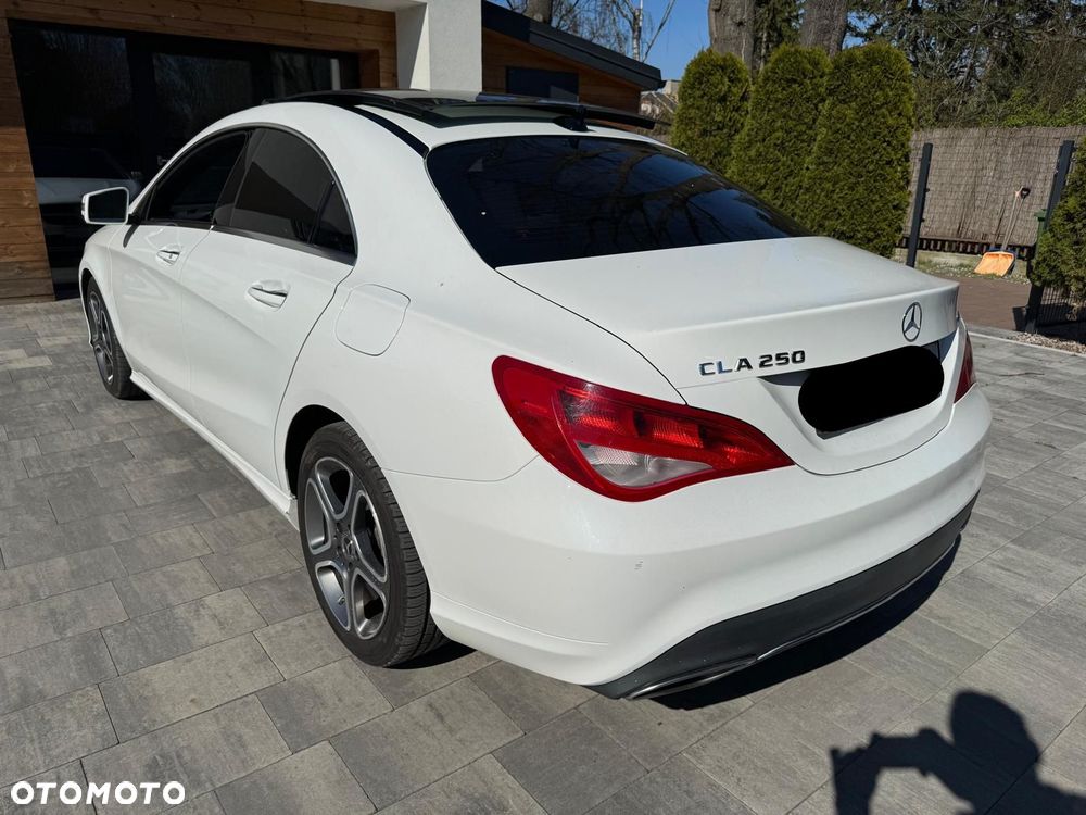 Mercedes-Benz CLA 250 4Matic 7G-DCT Sport - 4