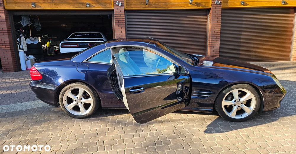 Mercedes-Benz SL - 15