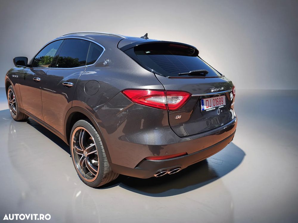 Maserati Levante Q4 GranLusso - 10
