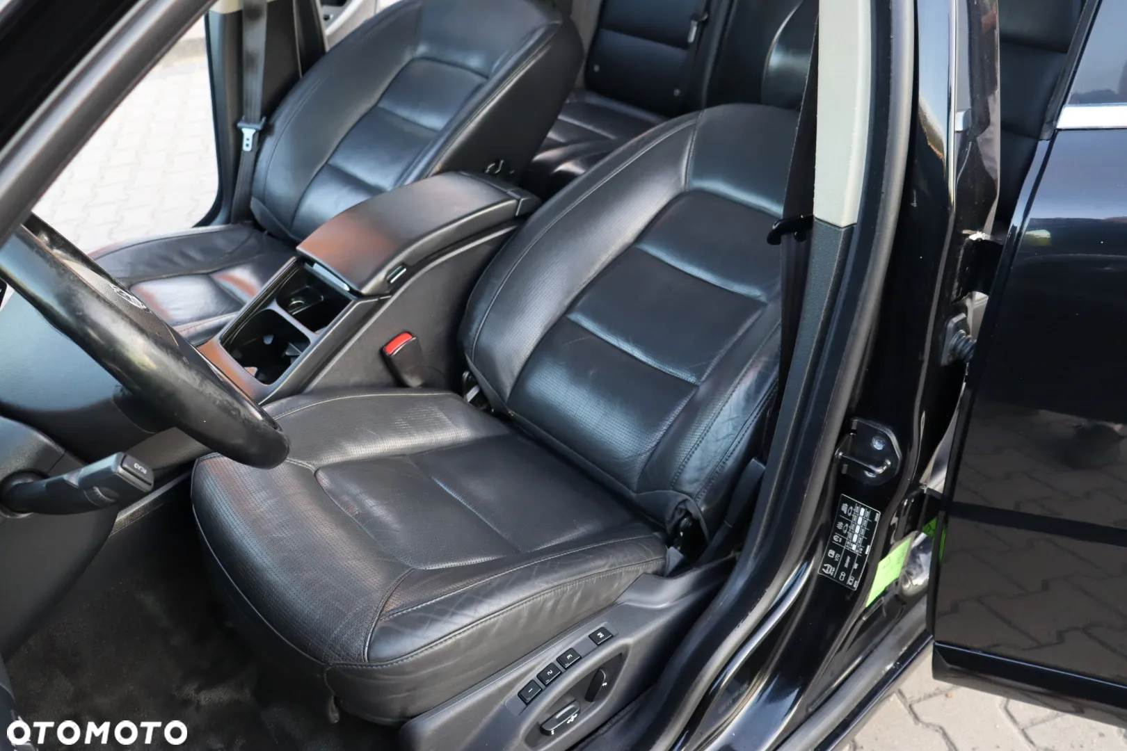 Volvo V70 D5 Summum - 18