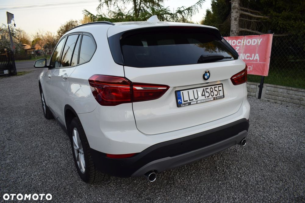 BMW X1 xDrive18d - 3