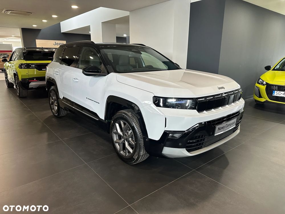 Jeep Compass 1.2 T3 mHEV First Edition FWD DCT - 4