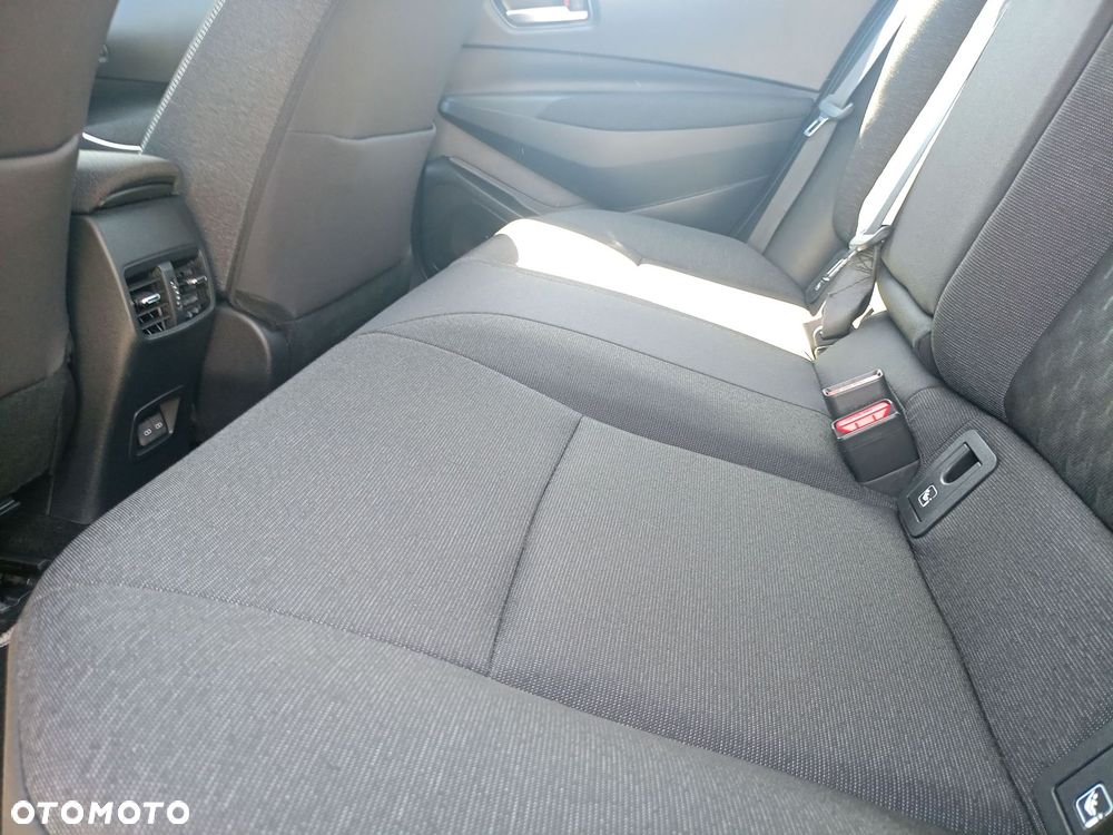 Toyota Corolla 1.8 Hybrid Comfort - 14