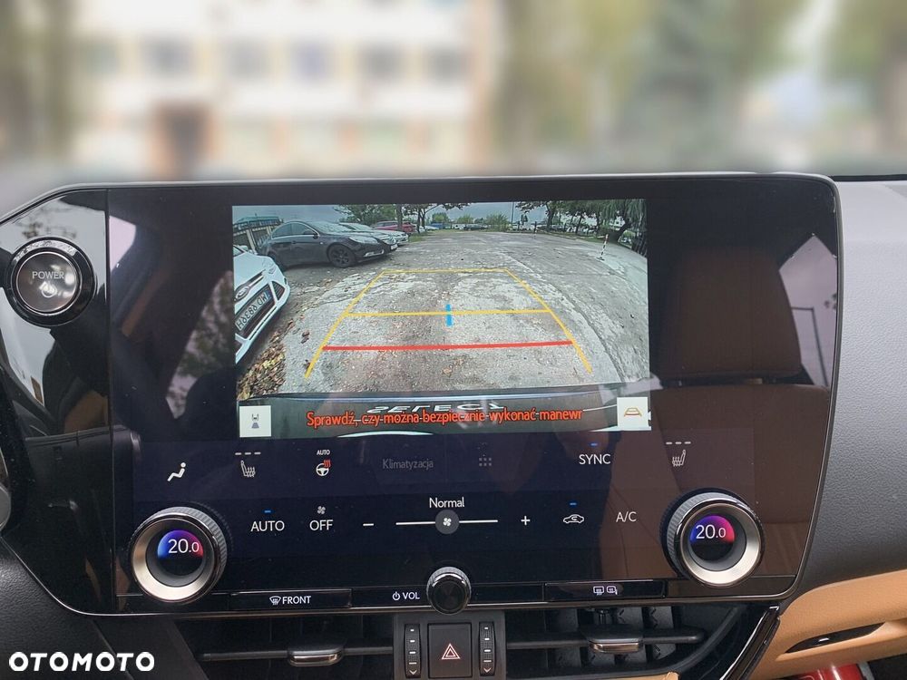 Lexus NX 350h Prestige AWD - 24