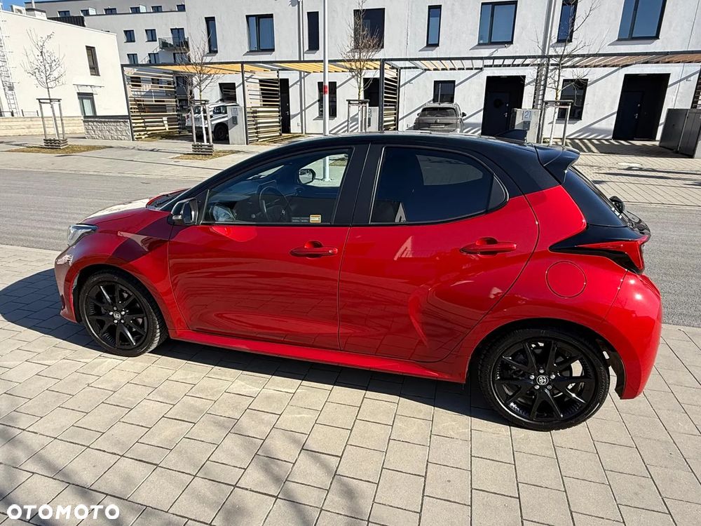 Toyota Yaris - 4