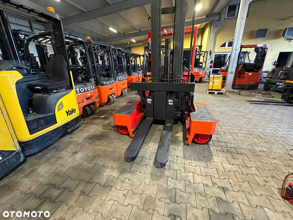 Linde E25F Cztero kierunkowy - 6