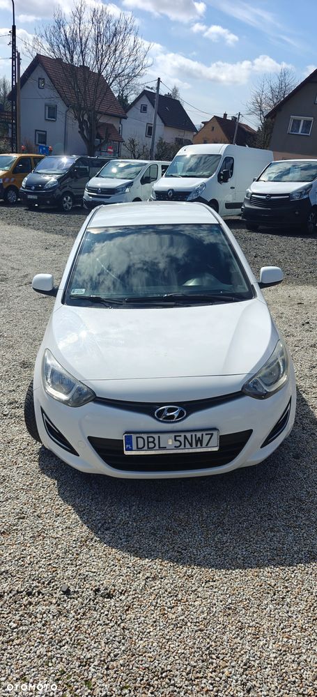 Hyundai i20 1.1 CRDi Classic + - 7