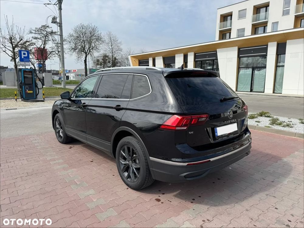 Volkswagen Tiguan Allspace - 4