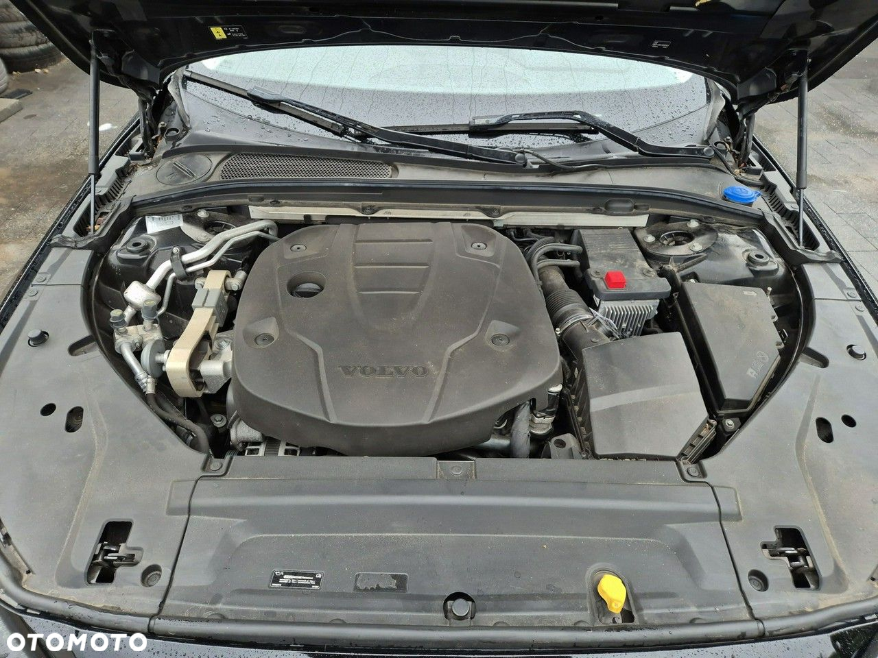 Volvo V90 D4 AWD Geartronic Momentum Pro - 10