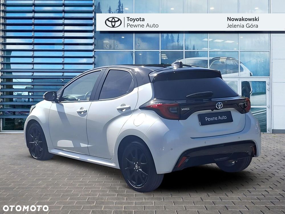 Toyota Yaris - 8