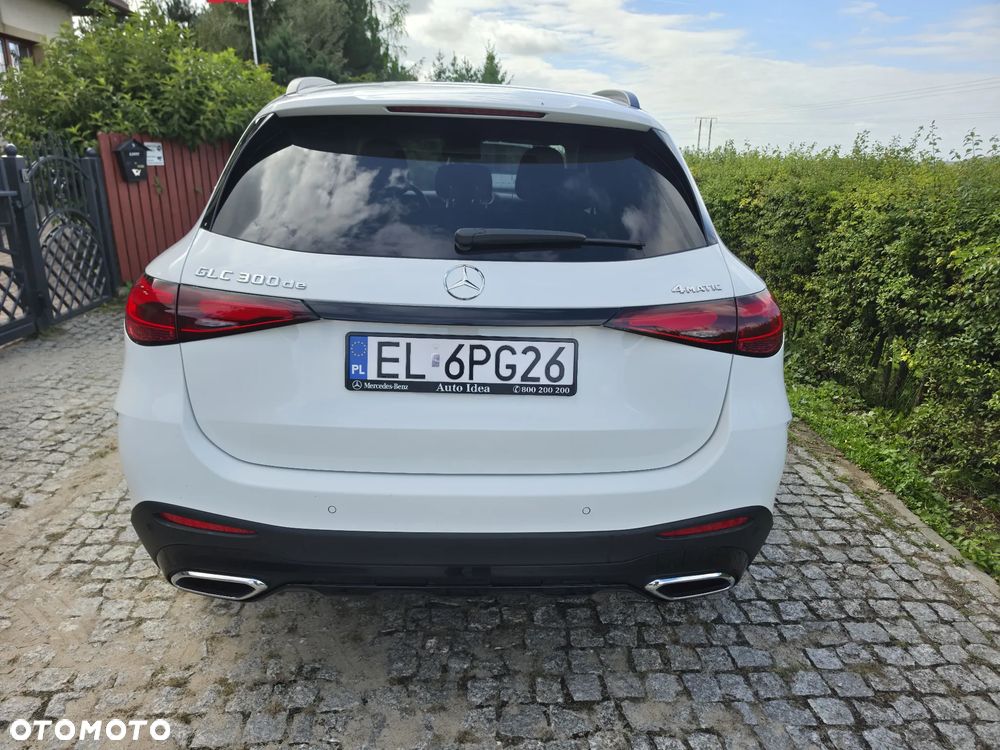 Mercedes-Benz GLC - 4
