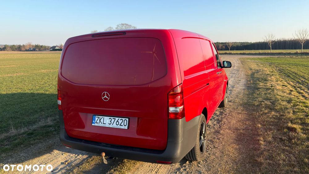 Mercedes-Benz VITO - 11