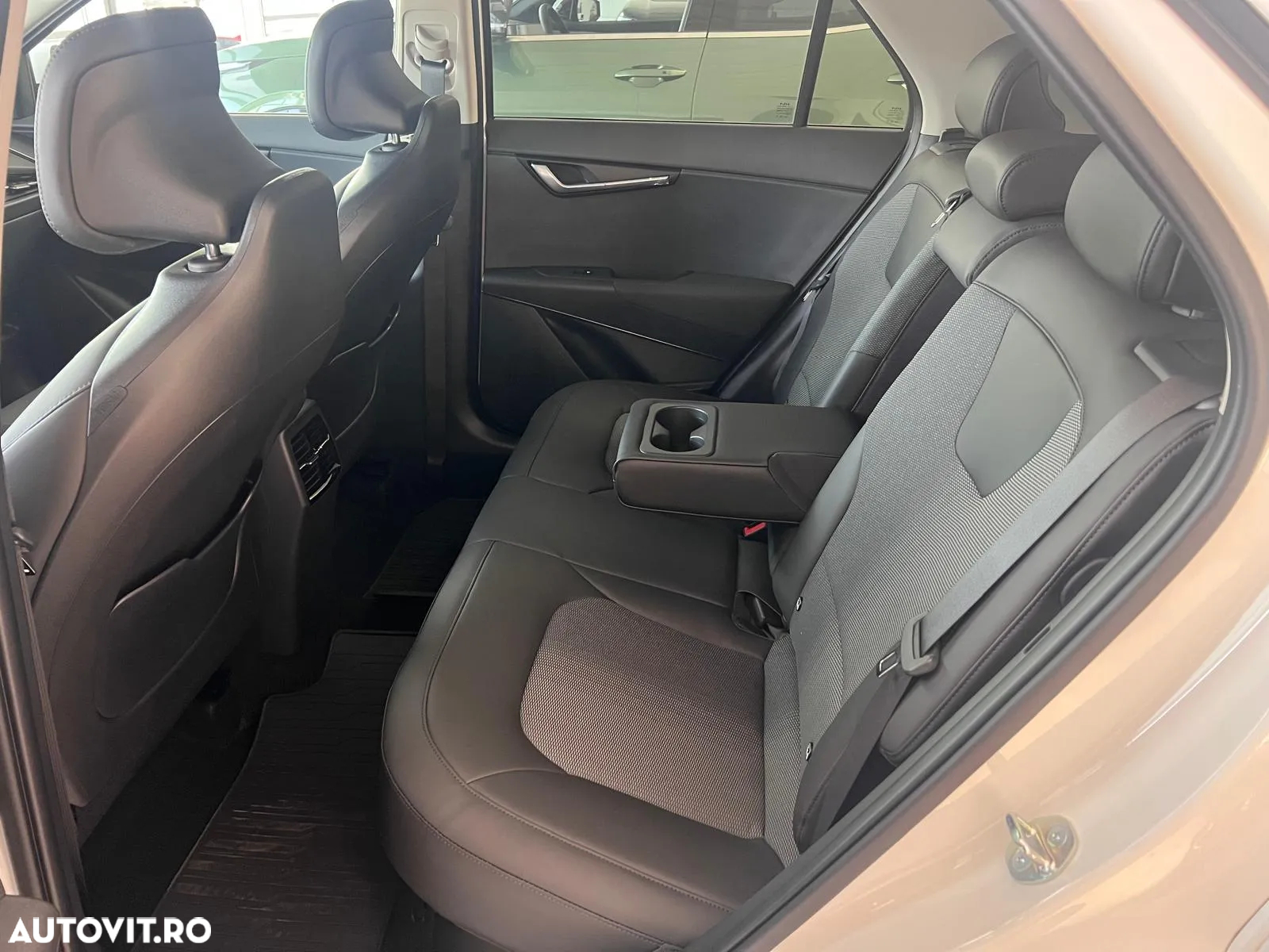 Kia Niro 1.6 GDI 6DCT HEV Comfort - 14
