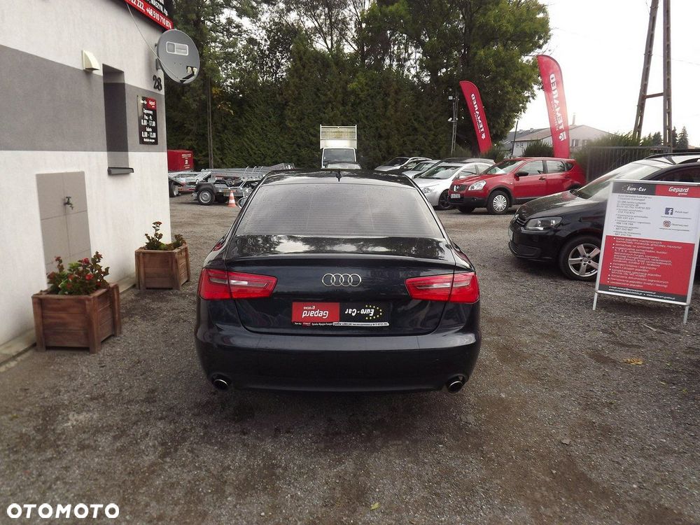 Audi A6 - 6
