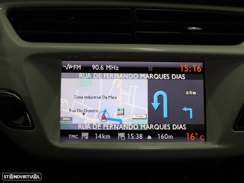 Citroën DS3 1.6 e-HDi So Chic - 16