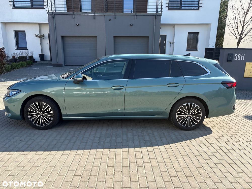 Volkswagen Passat - 8