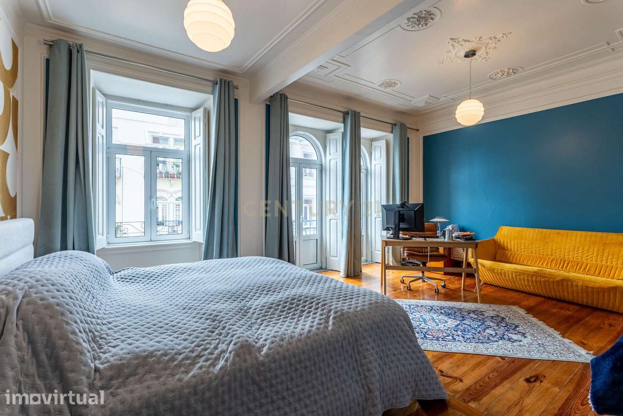 Apartamento T4 Renovado em Santo António, Lisboa - Grande imagem: 4/40