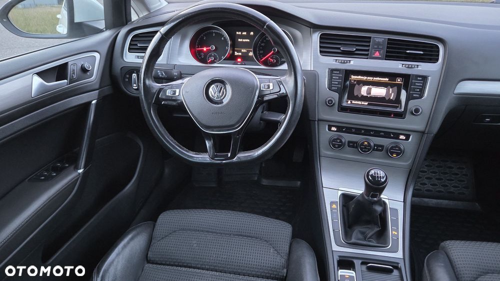 Volkswagen Golf 2.0 TDI BlueMotion Technology Allstar - 13