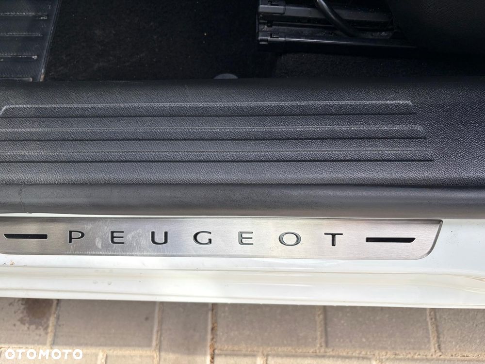 Peugeot 2008 - 20