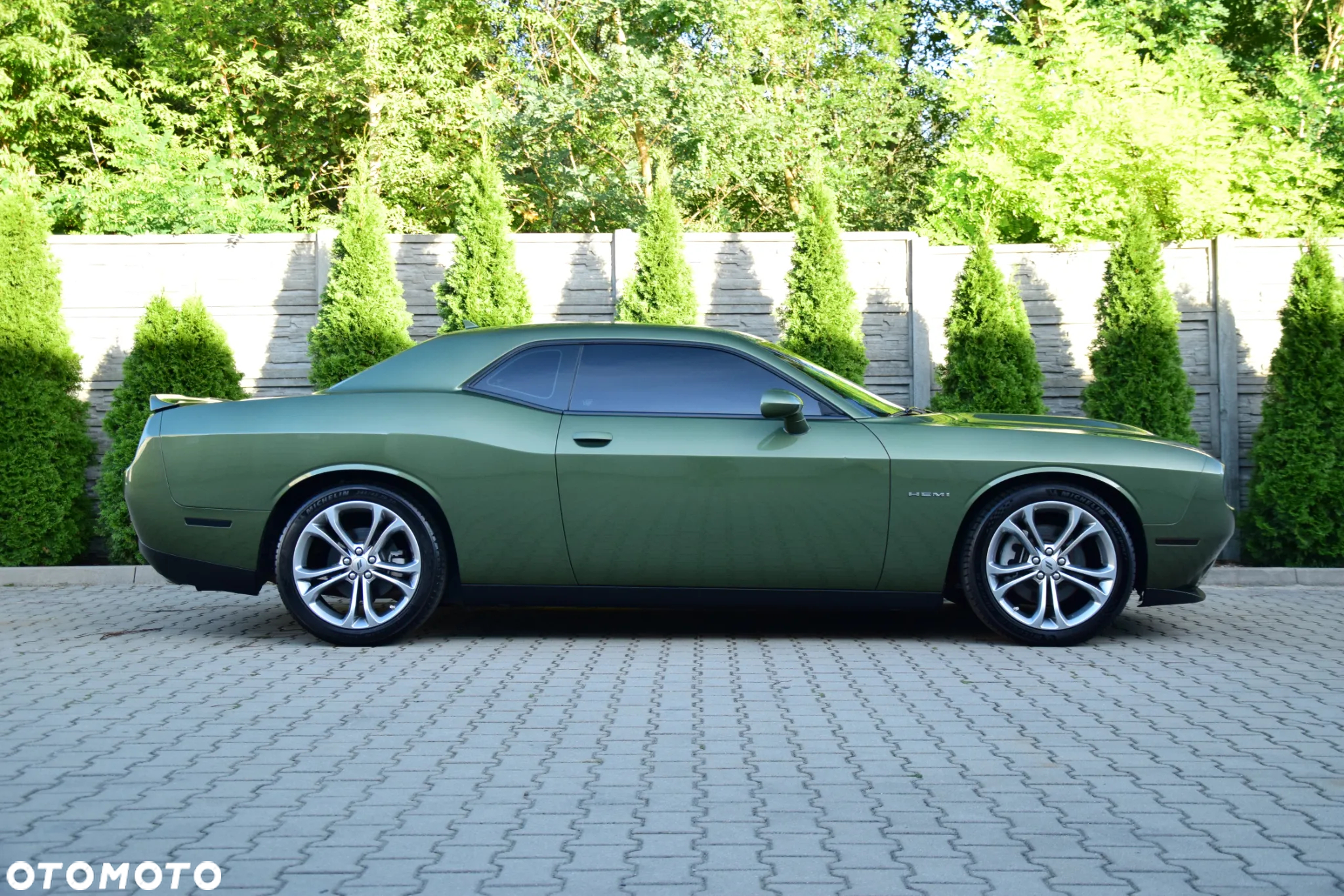 Dodge Challenger 5.7 R/T - 4