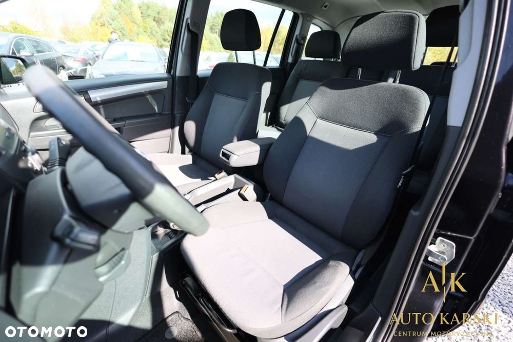 Opel Zafira - 39