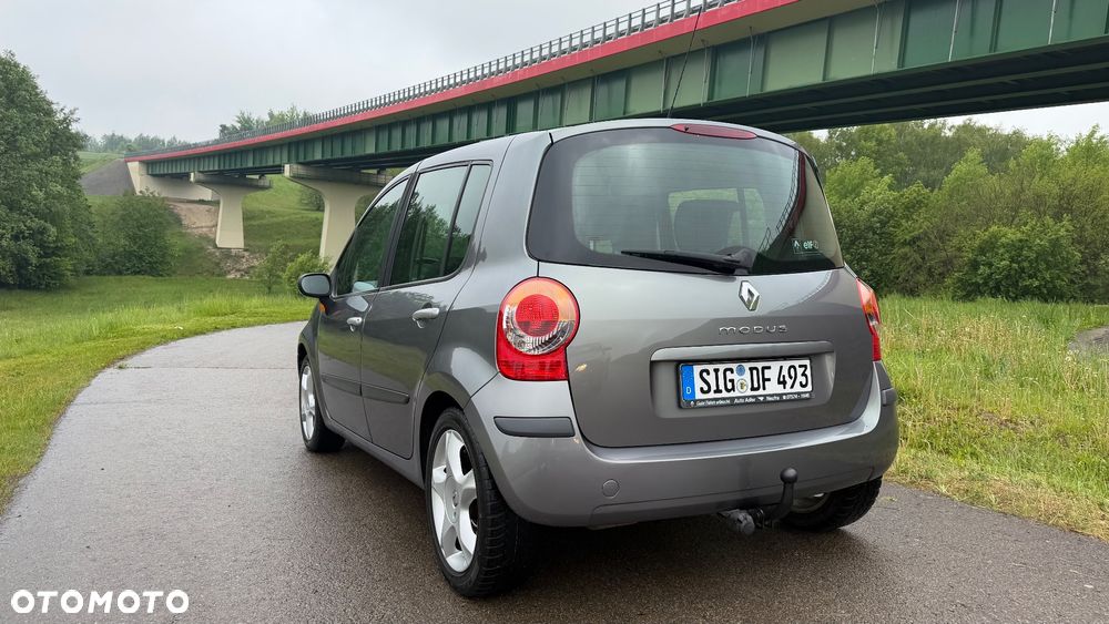 Renault Modus 1.6 16V Cite - 28