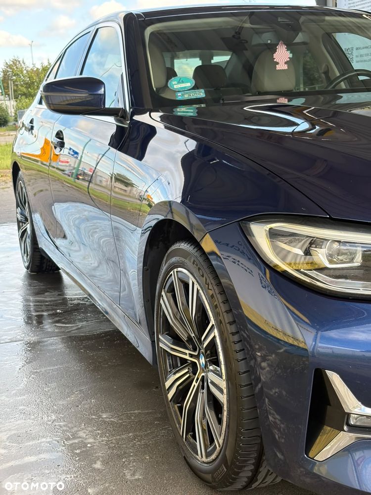 BMW Seria 3 320d Luxury Line - 2