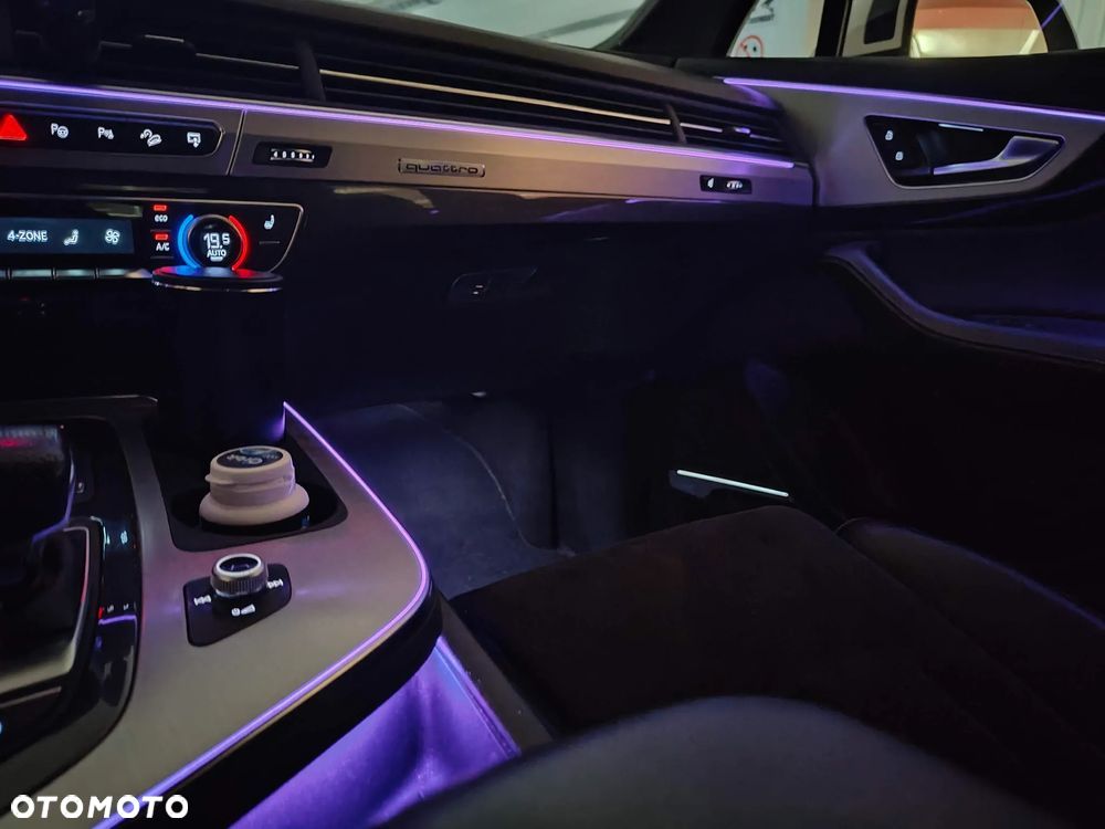 Audi Q7 3.0 TDI Quattro Tiptronic - 32