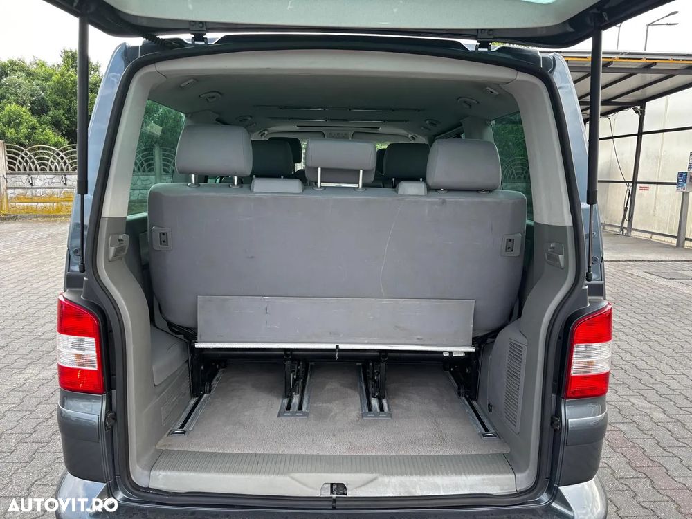 Volkswagen Multivan - 20