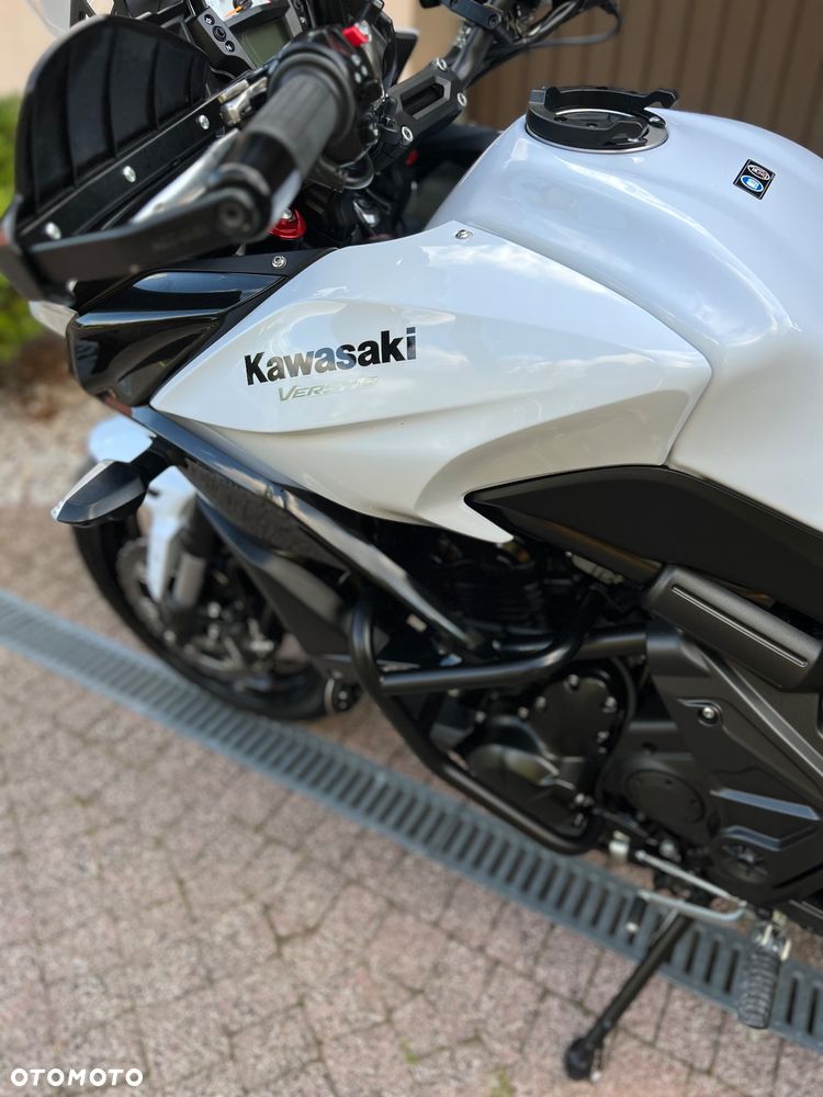 Kawasaki Versys 650 - 17