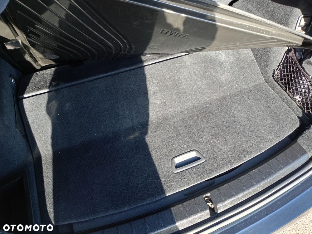 BMW Seria 2 218i - 8