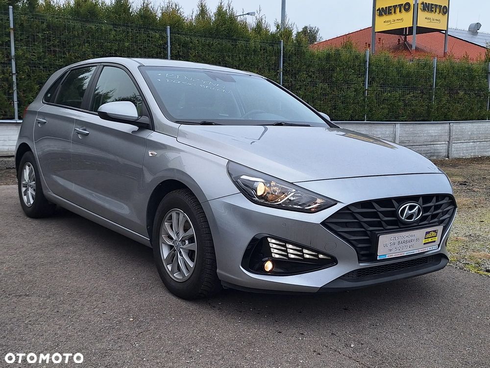 Hyundai i30 1.5 DPI Classic + - 3