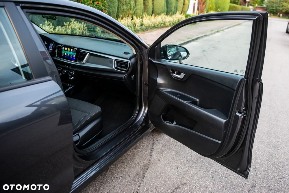 Kia Rio 1.2 L Business Line - 37