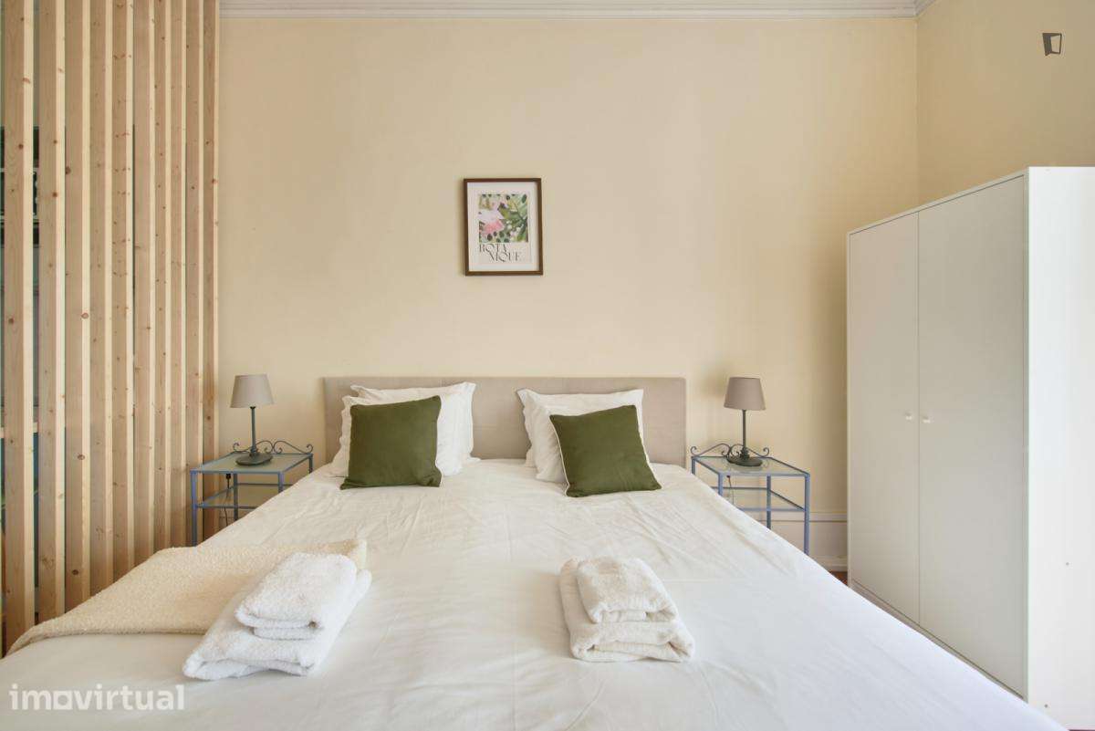 Quarto - localizado em Santos Lisbon - Grande imagem: 3/42