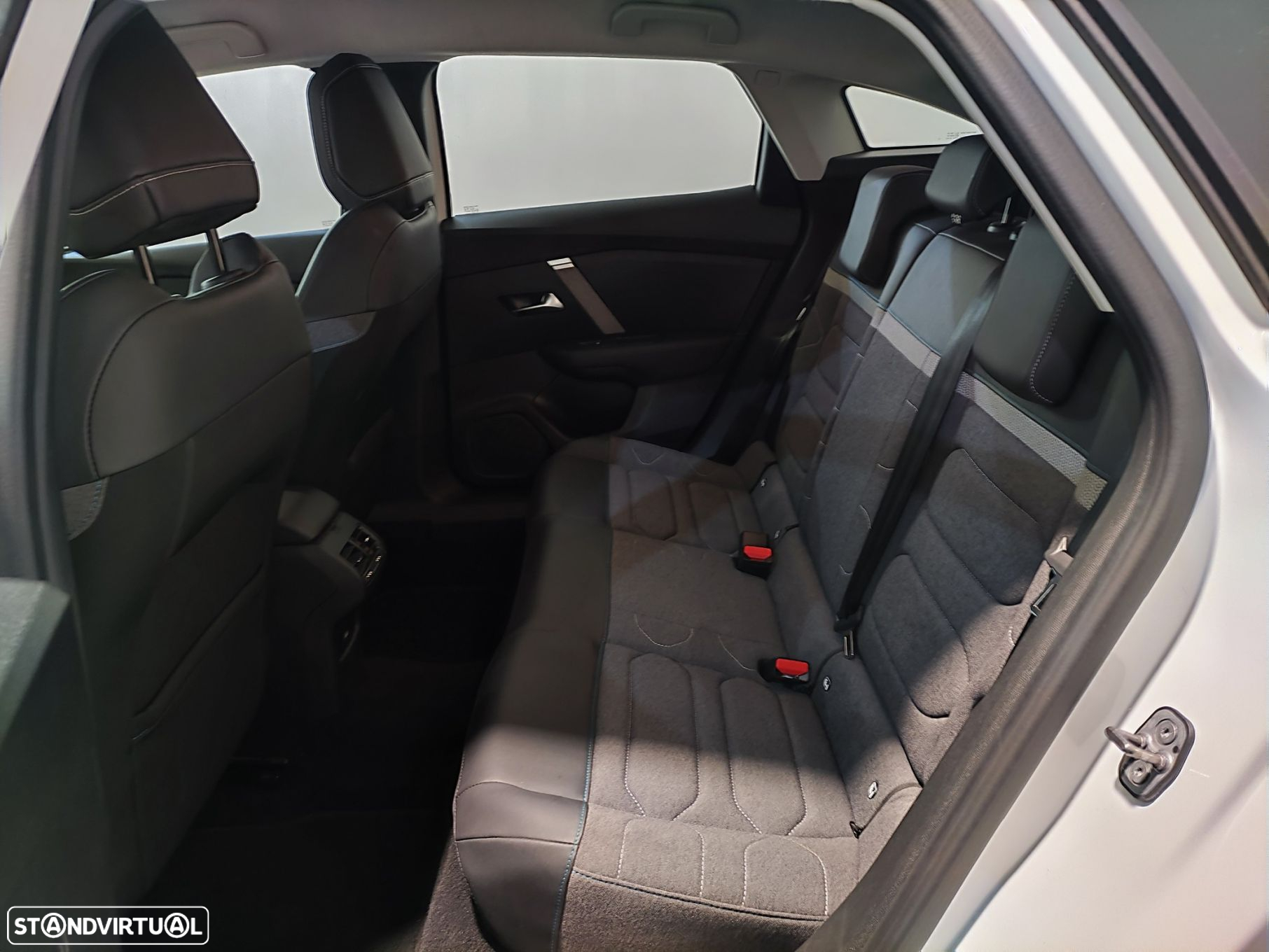 Citroën C4 1.5 BlueHDi Feel Pack EAT8 - 27