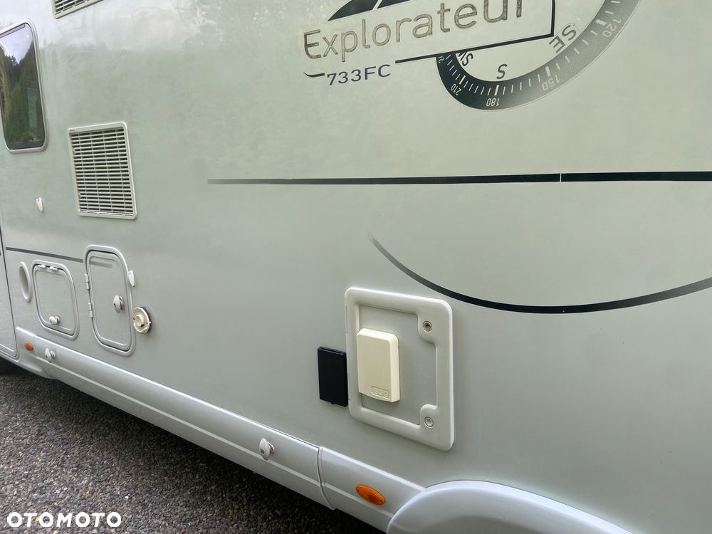 Mercedes-Benz Pilote Explorateur - 5