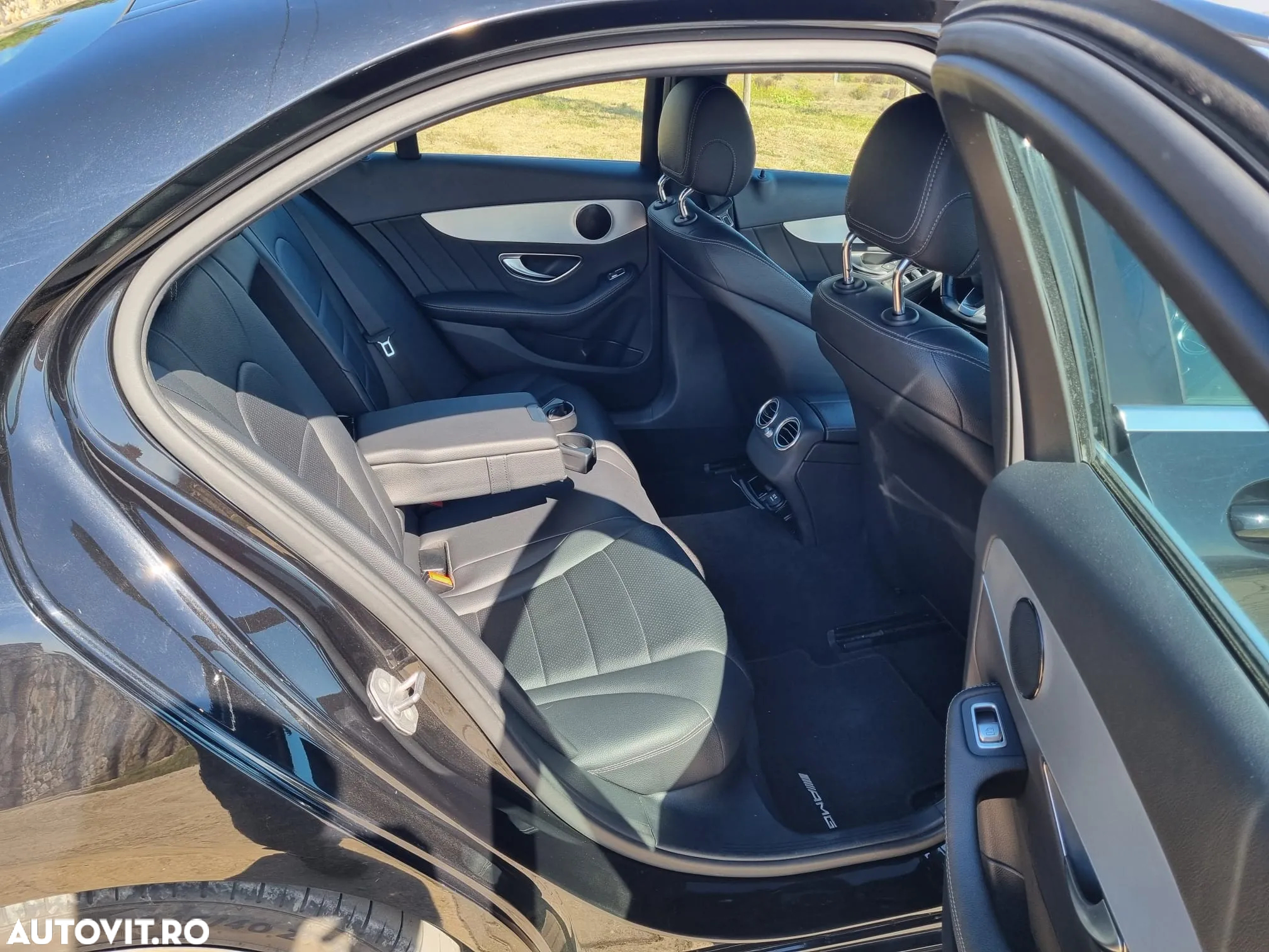 Mercedes-Benz C 220 (BlueTEC) d T 7G-TRONIC AMG Line - 13