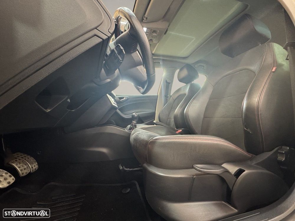 SEAT Ibiza 1.6 TDI FR - 23