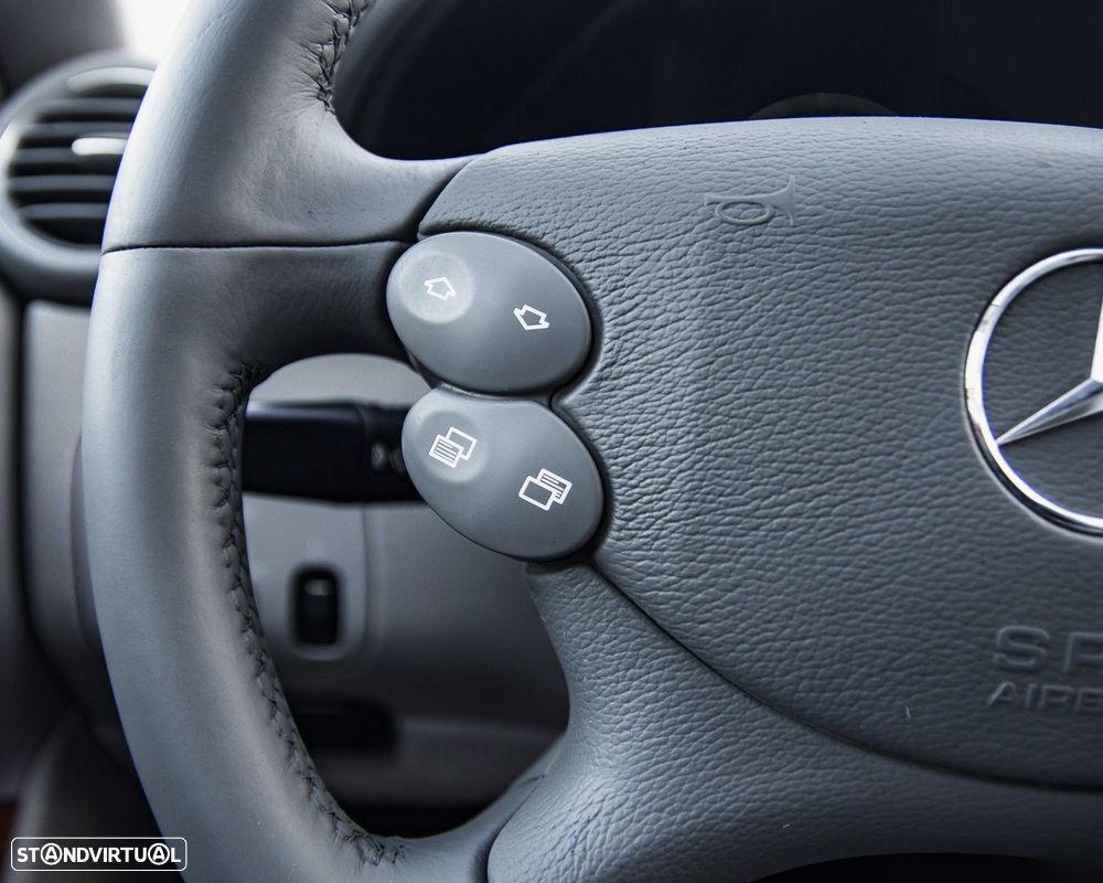 Mercedes-Benz CLK 270 - 23