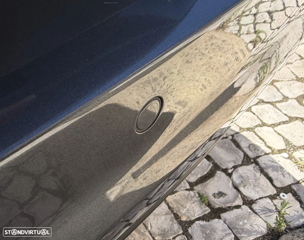 VW Touran 1.6 TDI Confortline - 6