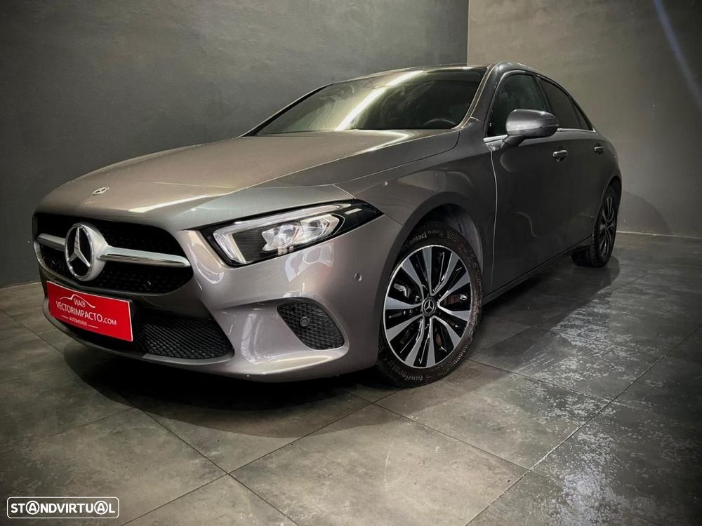 Mercedes-Benz A 250 Limousine - 2
