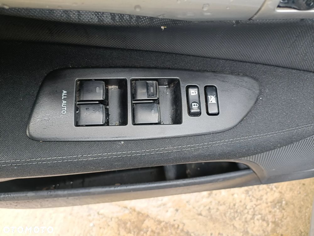 TOYOTA AURIS I 06-12 LIFT 2010 r. 5D panel szyb lewy przód LP 74232-02550 * - 1