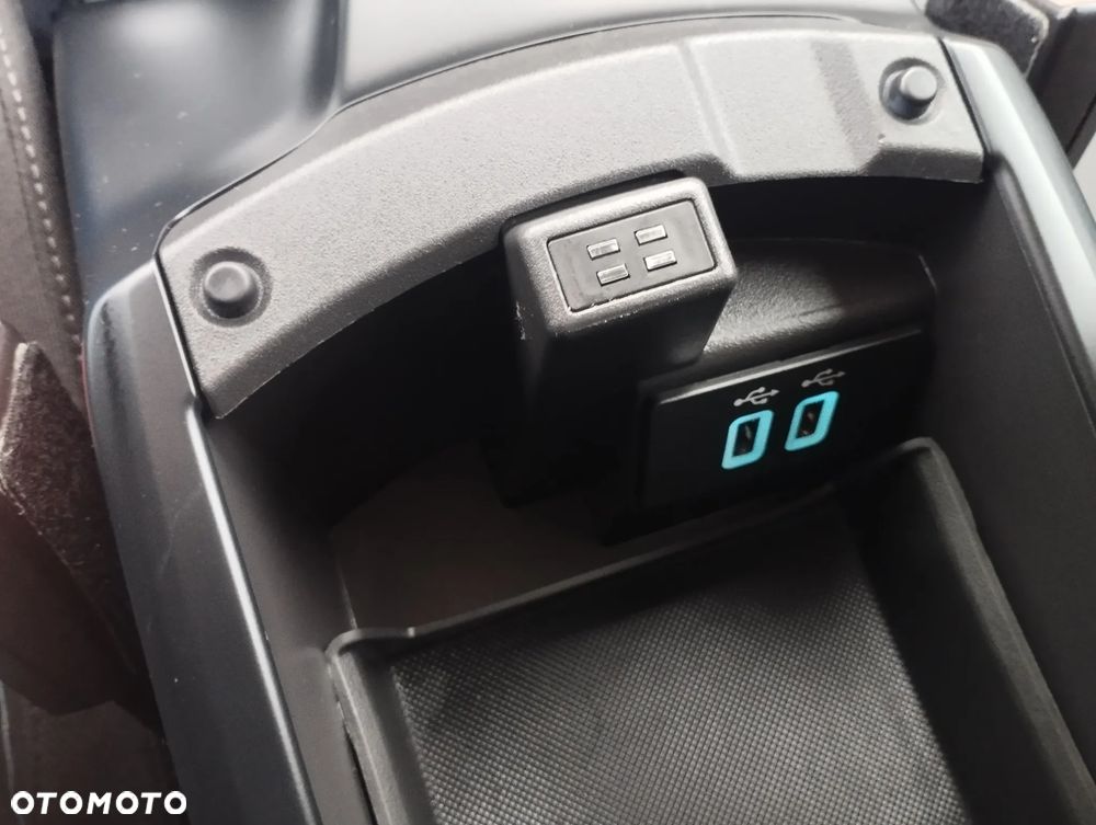 Ford Grand C-MAX 1.5 EcoBoost Start-Stopp-System Titanium - 34