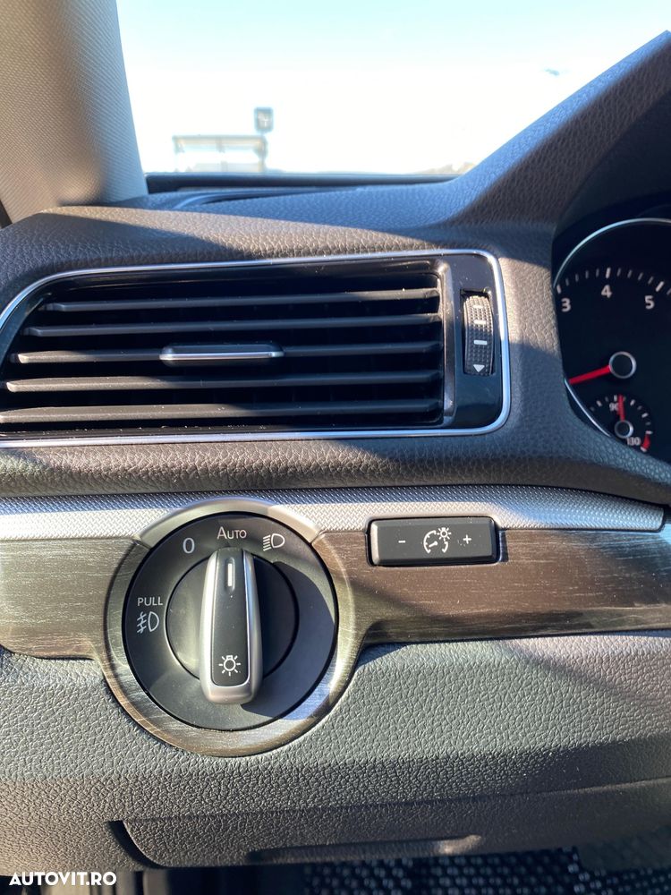 Volkswagen Passat 2.0 TSI (BlueMotion Technology) DSG Highline - 10