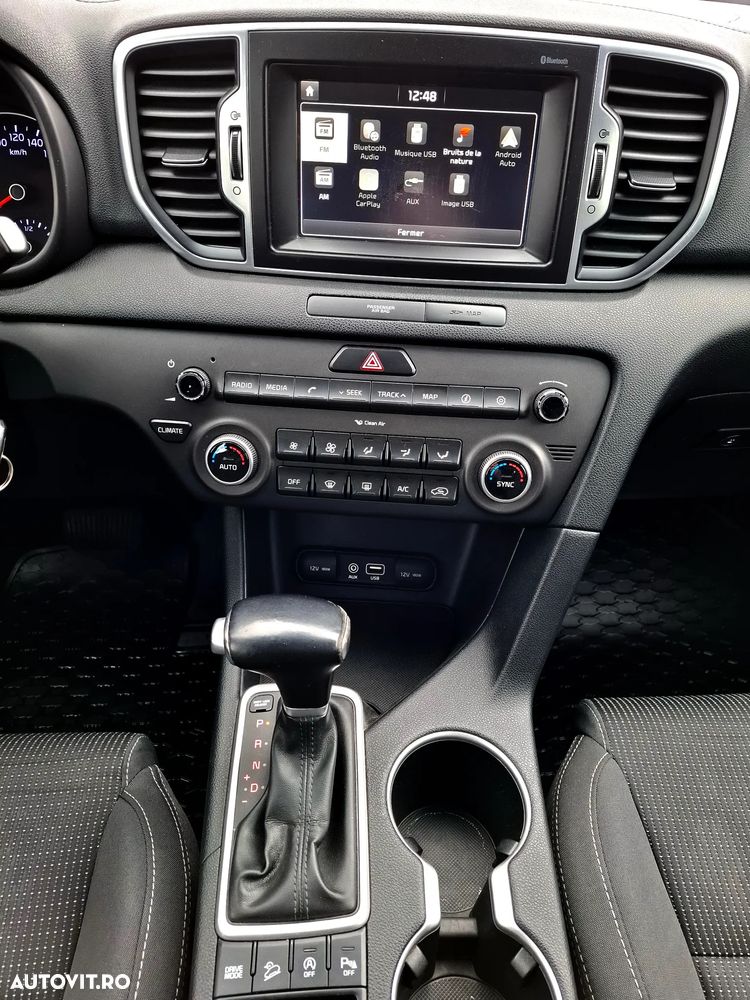 Kia Sportage 1.7 DSL 7DCT 4x2 Style - 13