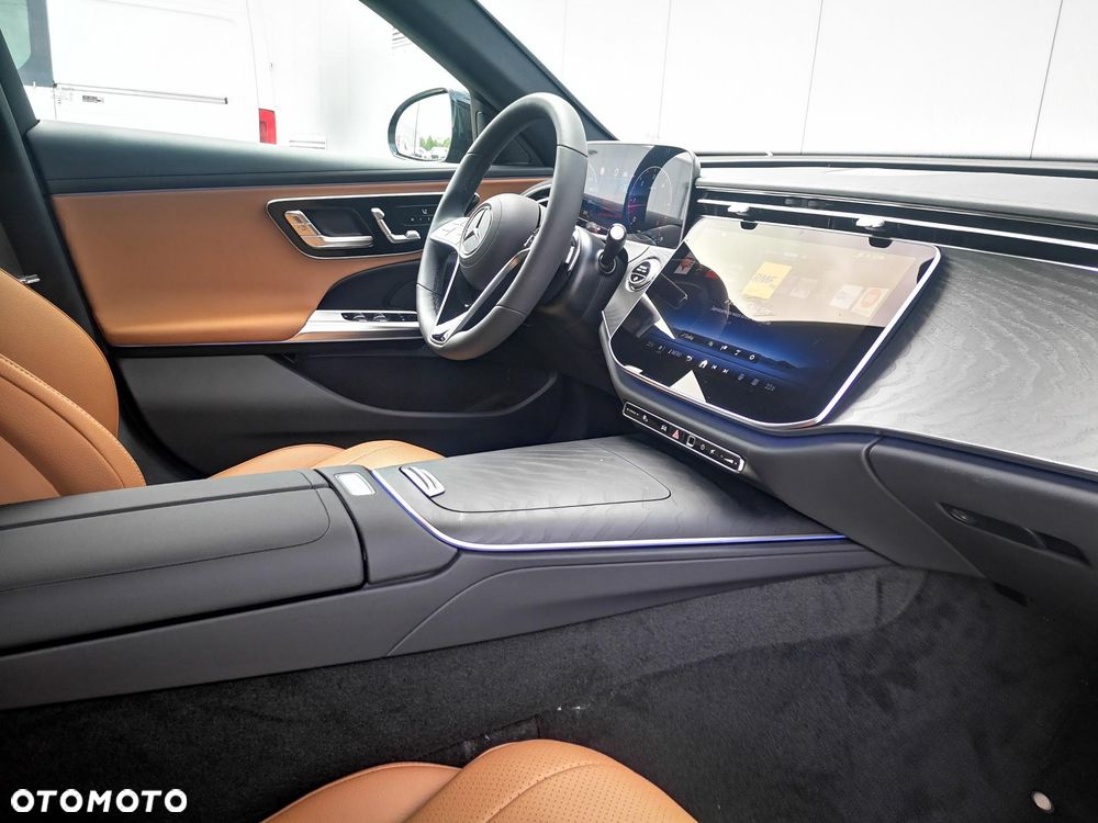 Mercedes-Benz Klasa E 200 d 9G-TRONIC AVANTGARDE NIGHT Edition - 17